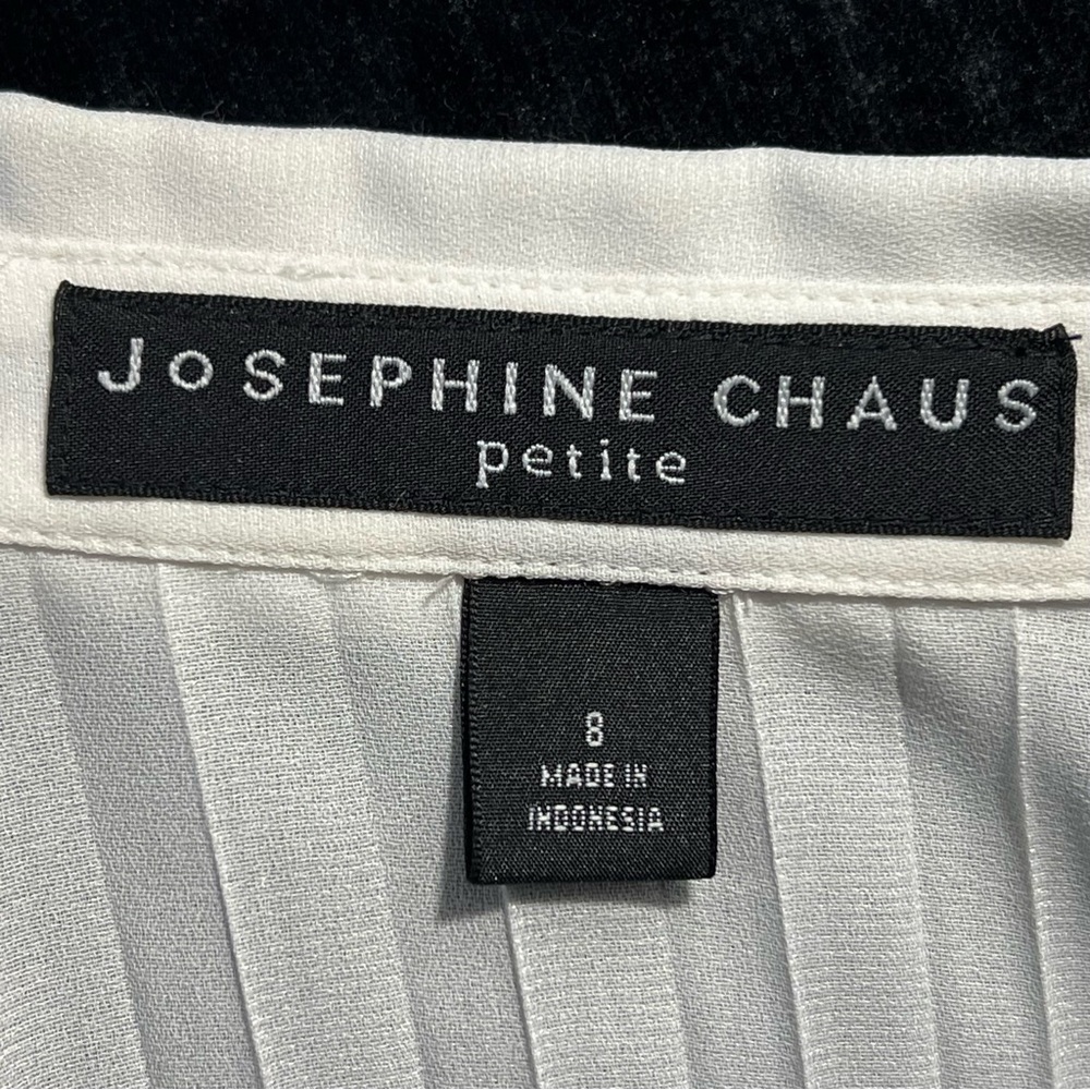 EUC-Josephine Chaus Petite-Long Sleeve Blouse/French Cuffs-8 (Petite) - Picture 9 of 11
